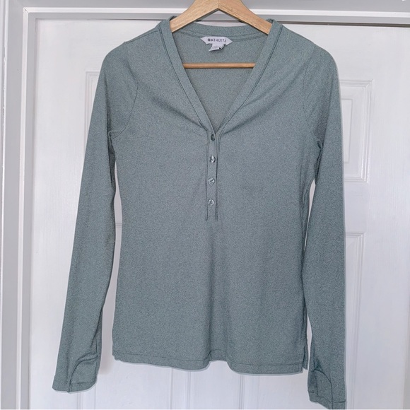 🟣4/$20 Athleta Uptempo Ribbed Henley Tee Green Gray S - Picture 3 of 5
